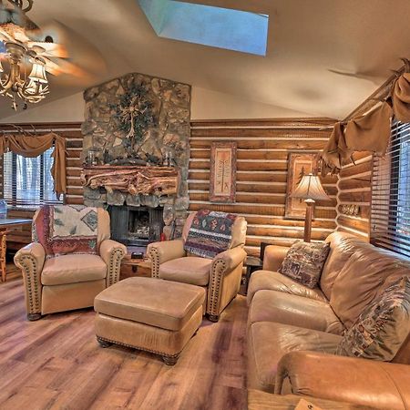 Rustic Lakeside Cabin - Family And Pet Friendly! Пайнтоп-Лейксайд Екстериор снимка