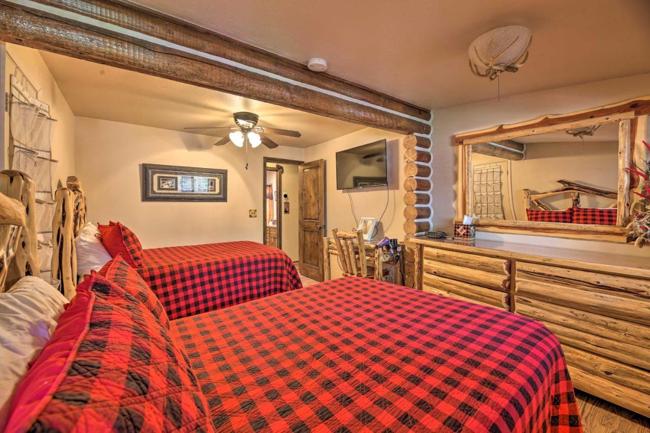 Rustic Lakeside Cabin - Family And Pet Friendly! Пайнтоп-Лейксайд Екстериор снимка